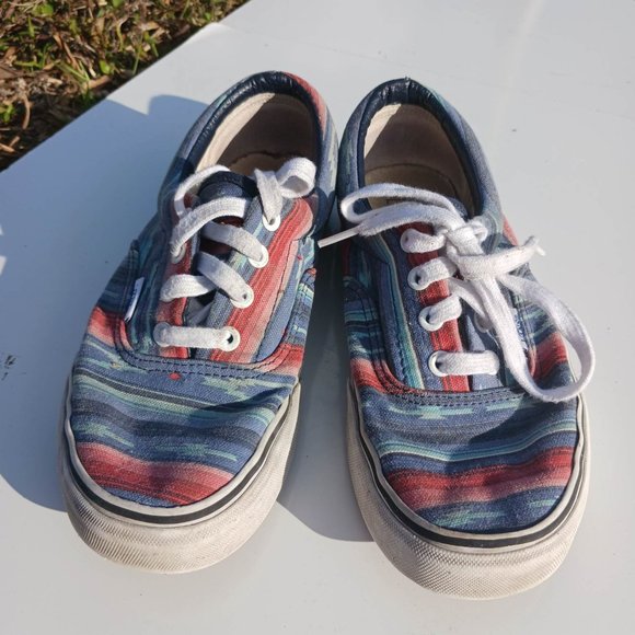 Vans Size 6 Red Blue Mix Kid's Sneaker Shoes - Picture 2 of 9